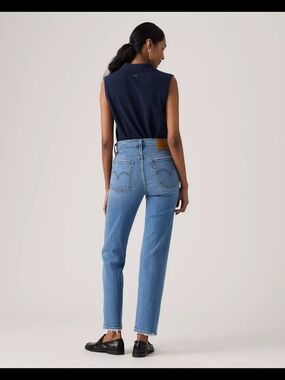 Levi's Wedgie Straight Jeans | Size 28